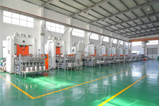 Últimos blogs da empresa sobre INNOVAÇÃO TECNOLÓGICA LEVA O NOVO DESENVOLVIMENTO DA INDUSTRIA DA FOIA DE ALUMINIO: Máquinas inteligentes auxiliam na produção eficiente