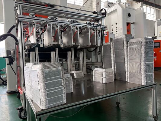 comprar LK-T80 Máquina Automática para Fabricar Recipientes Descartáveis de Alumínio de 450ml em Liga 3003 para Levar online manufacture