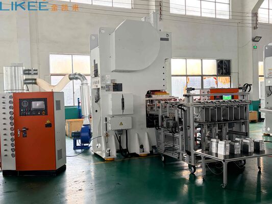 comprar Máquina de fabricação de recipientes de folha de alumínio totalmente automática de alta velocidade 35-70 traços / min com 9000pcs / hora de produção Fabricação em linha