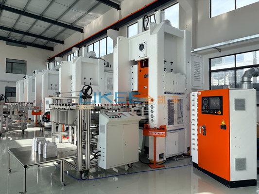 comprar Máquina de fabricação de chapas de alumínio de 80 toneladas com porta de segurança, levantador de molde e 60 conjuntos de armazenamento de parâmetros Fabricação em linha