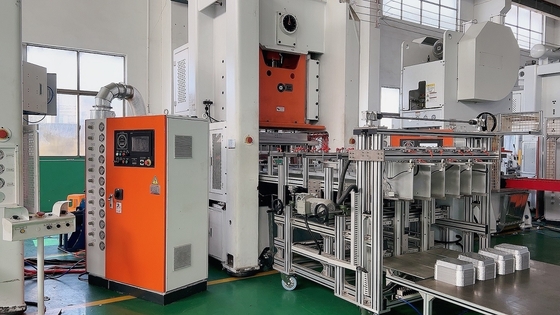 80 Ton Pneumatic Food Container Box que faz a máquina a máquina de alumínio da caixa de embalagem