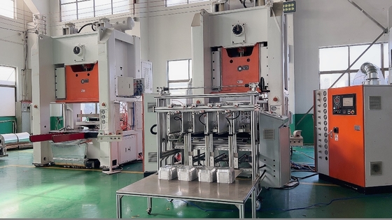 LK-T80 Máquina de perfuração de folha de alumínio para recipientes de alimentos Máquina de fabricação de motores Siemens